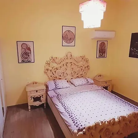 Amethyst Apartment